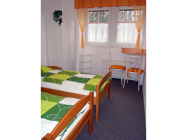 Ubytování Třeboň - Penzion v Třeboni - jižní Čechy - menší dvoulůžkový pokoj